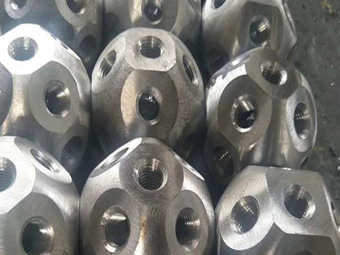 临夏螺栓球网架杆件制作